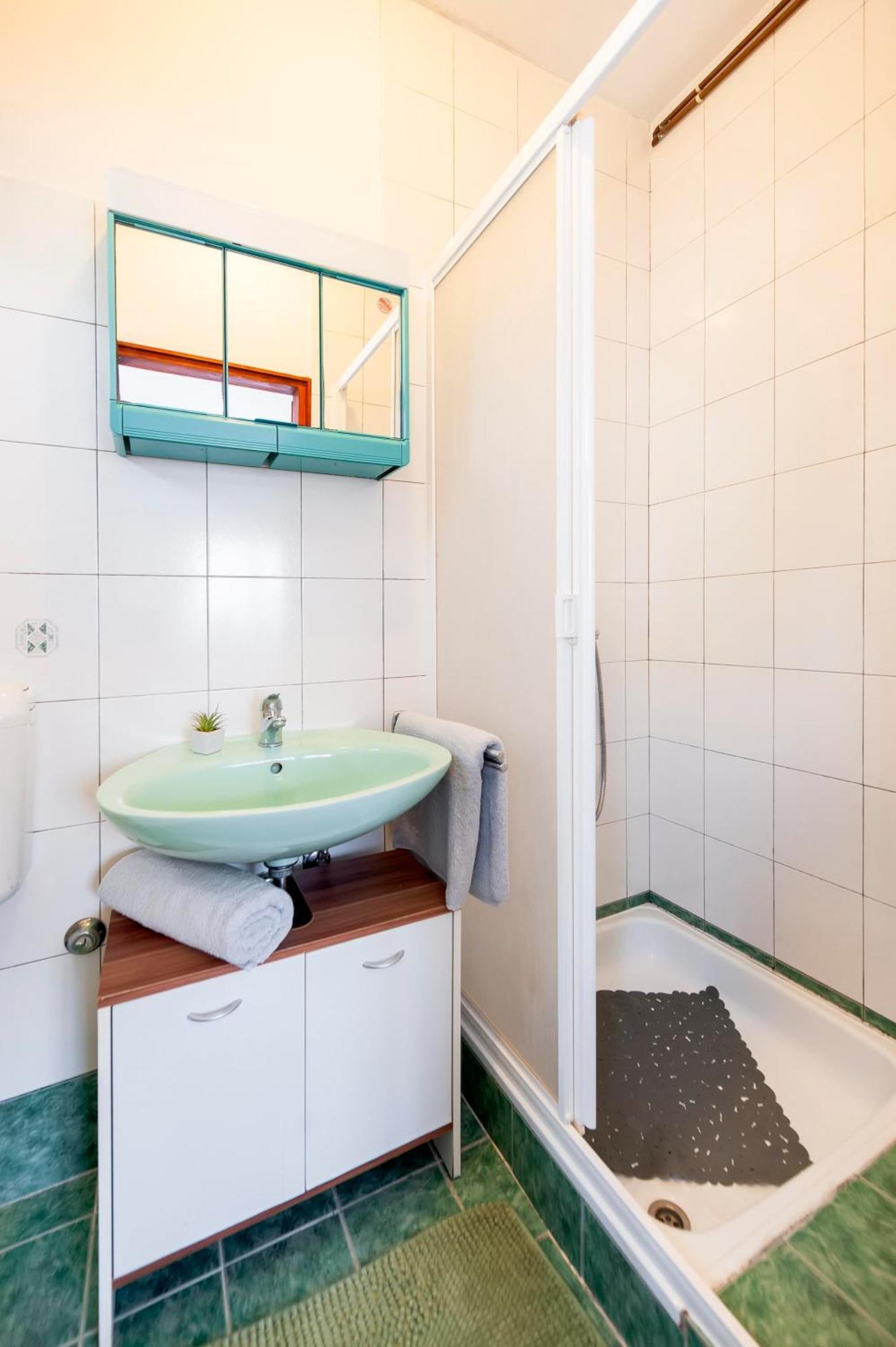 Apartments And Room Silvana Rovinj Exterior foto