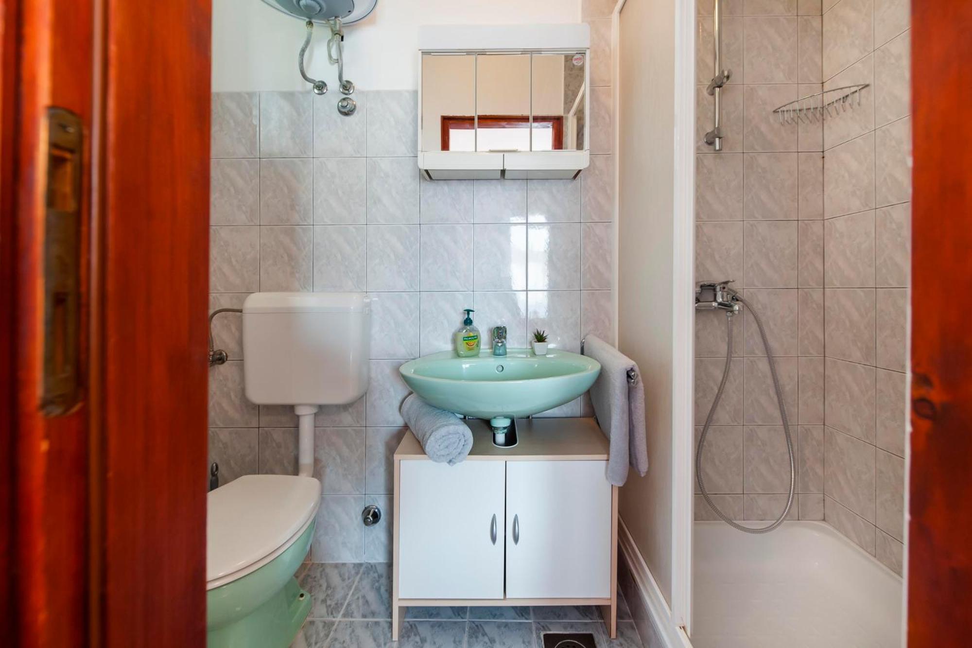 Apartments And Room Silvana Rovinj Exterior foto